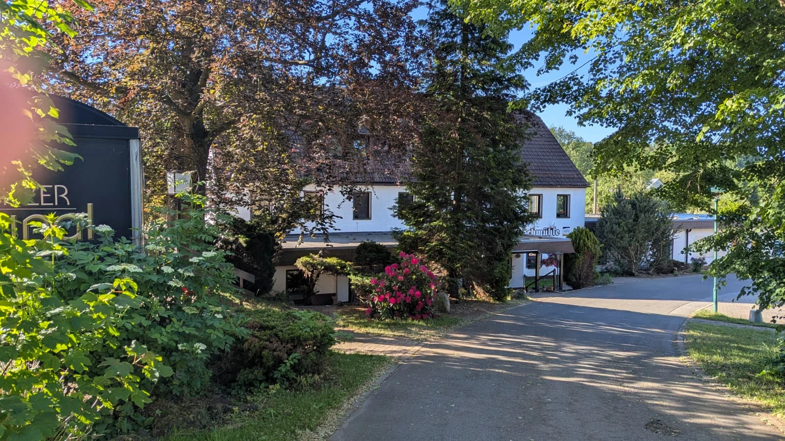 Einladender Blick auf die Landpension Buschmühle